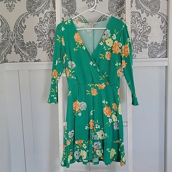 LOFT | Dresses | Loft Outlet Petite Womens Dress 2p Green Floral Stretchy  Euc | Poshmark